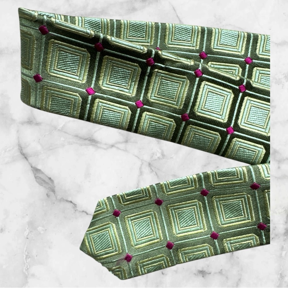 J.Crew Silk Green Geometric Belt with Pink Dots, Size S/M - Picture 4 of 4
